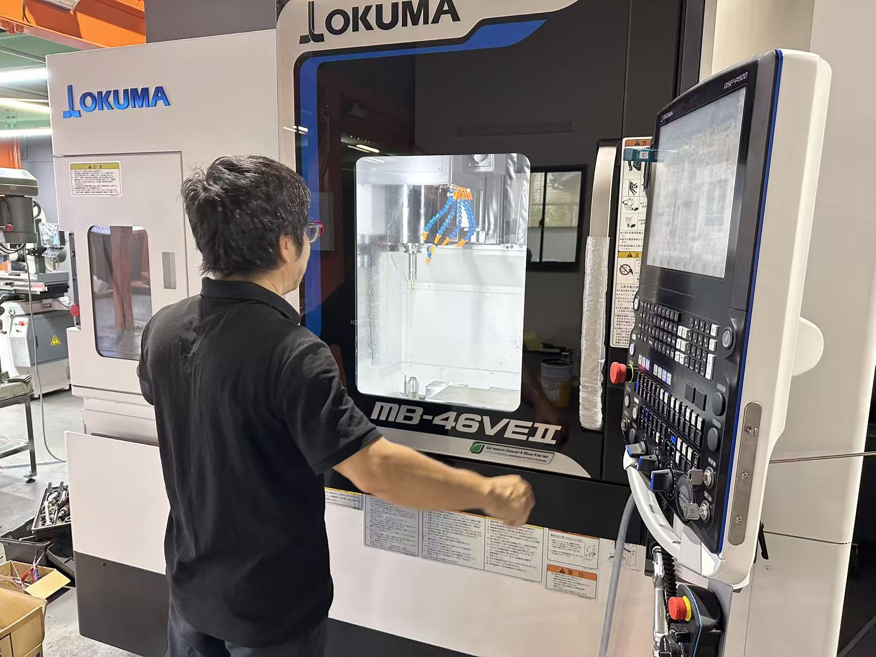 国内自社工場・知立工場