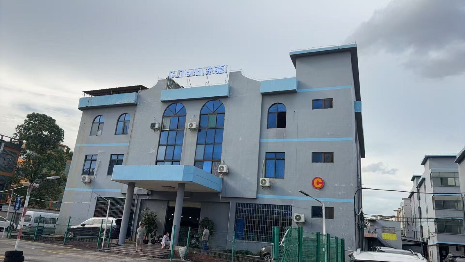 海外自社工場